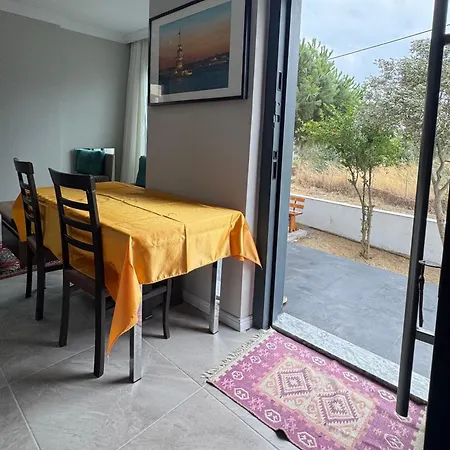 Located In The Center Of Avsa Island, 6 Min From The Beach, Detached House With Garden * Мармара